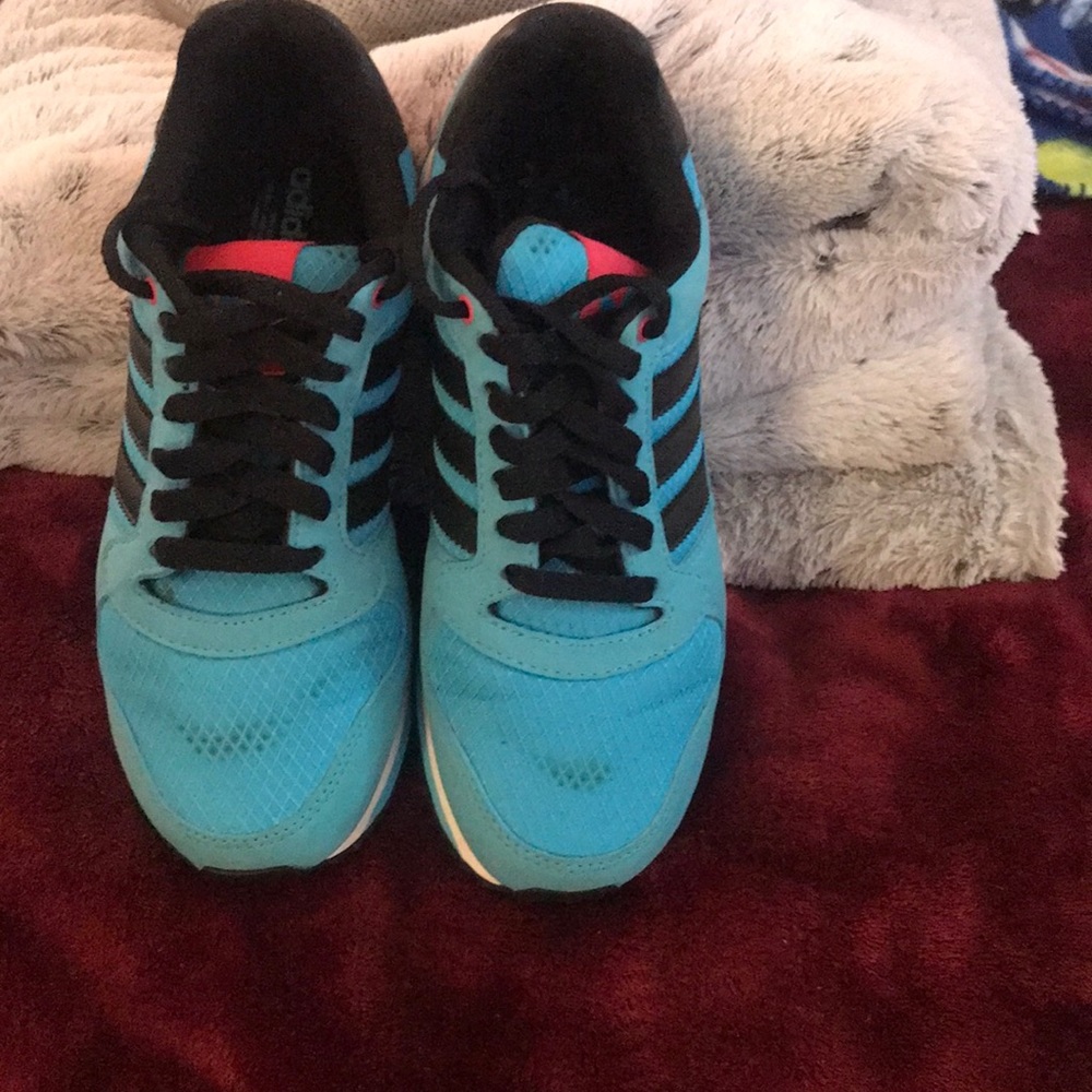 Adidas tennis shoes